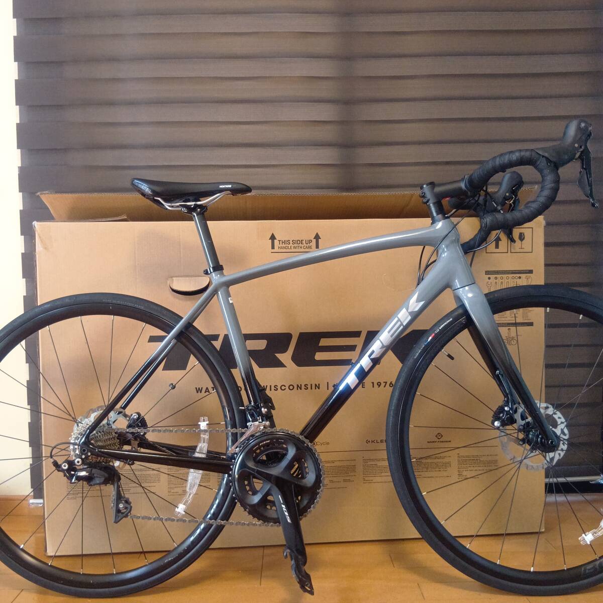 TREK Emonda ALR5 2023 Road Bike Size 54 [v1198383123]