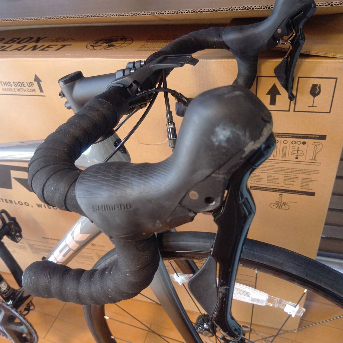 TREK Emonda ALR5 2023 Road Bike Size 54 [v1198383123]