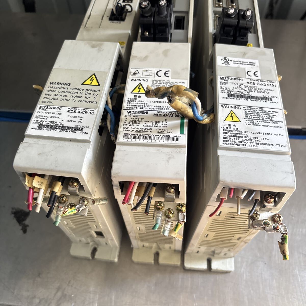 Mitsubishi Electric Servo Amplifier 3 pcs [j1198440952]