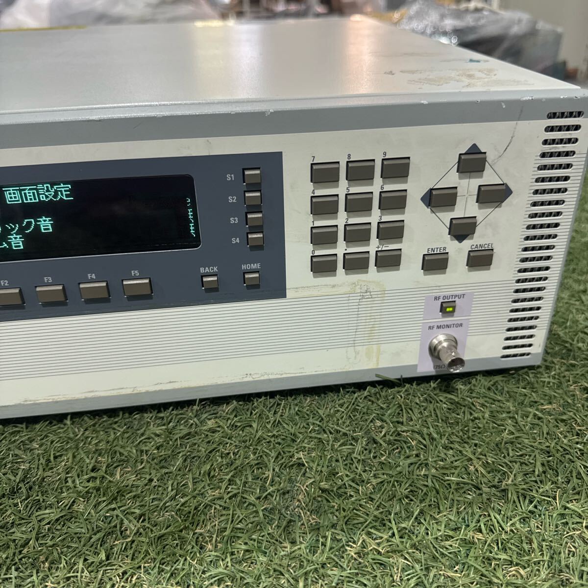 Shibasoku DS303 Digital TV Signal Generator [l1198625840]