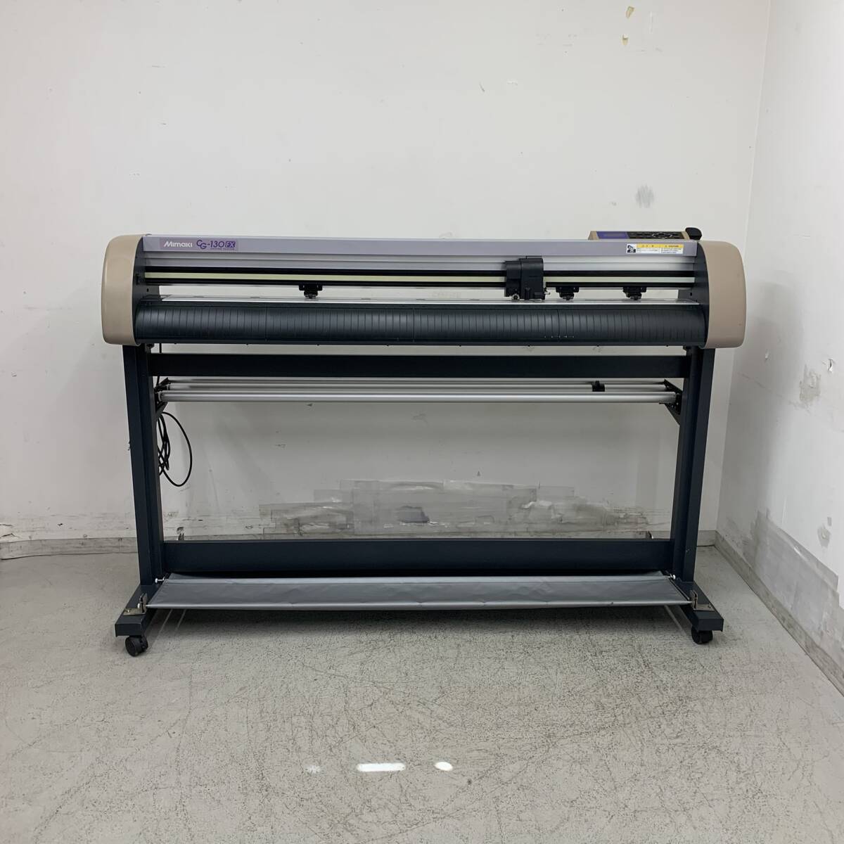 Mimaki CG-130FX Roll Cutting Plotter 100V Width 182.5cm (for parts or not working) [1199015024]