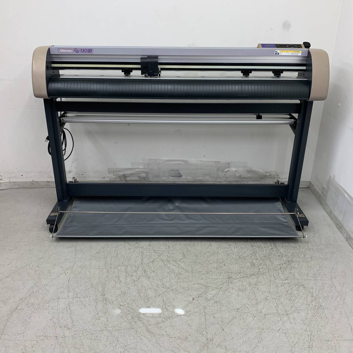 Mimaki CG-130FX Roll Cutting Plotter 100V Width 182.5cm (for parts or not working) [1199015024]