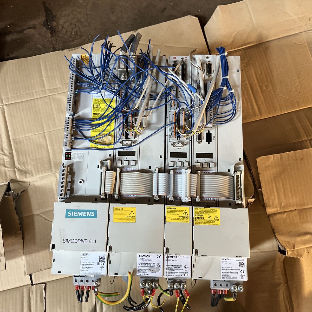 SIEMENS GB-5711 SIMODRIVE611 Set [l1199277288]