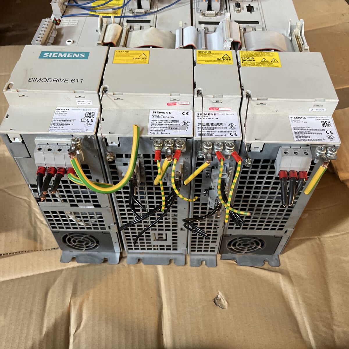SIEMENS GB-5711 SIMODRIVE611 Set [l1199277288]