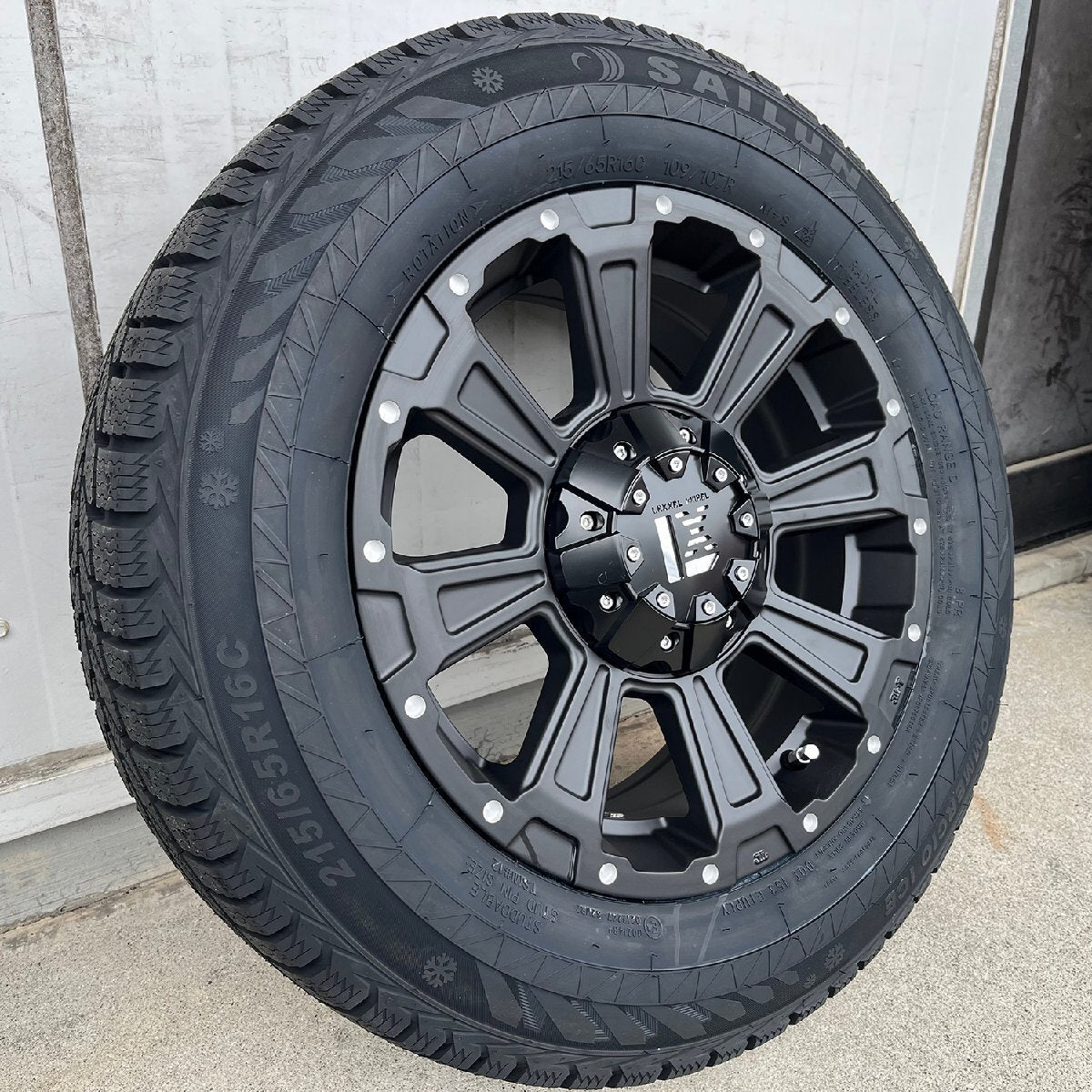 SAILUN ICE BLAZER COMMERCIO ICE 215/65R16 16 Inch Tire Set for 200 Series Hiace [e1200509728]