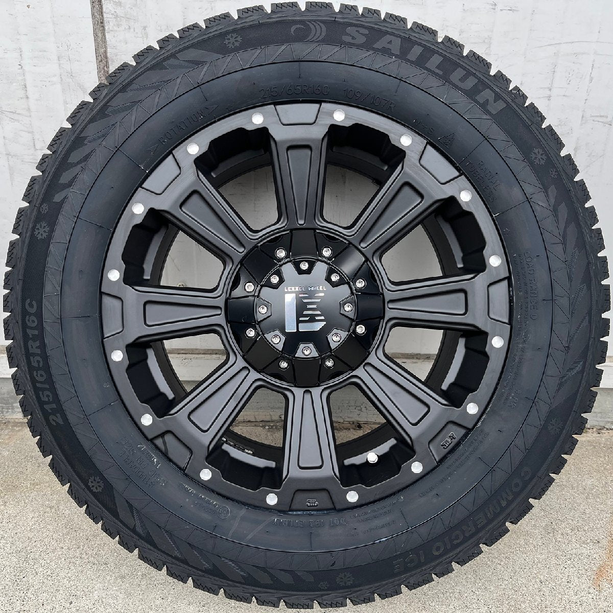 SAILUN ICE BLAZER COMMERCIO ICE 215/65R16 16 Inch Tire Set for 200 Series Hiace [e1200509728]