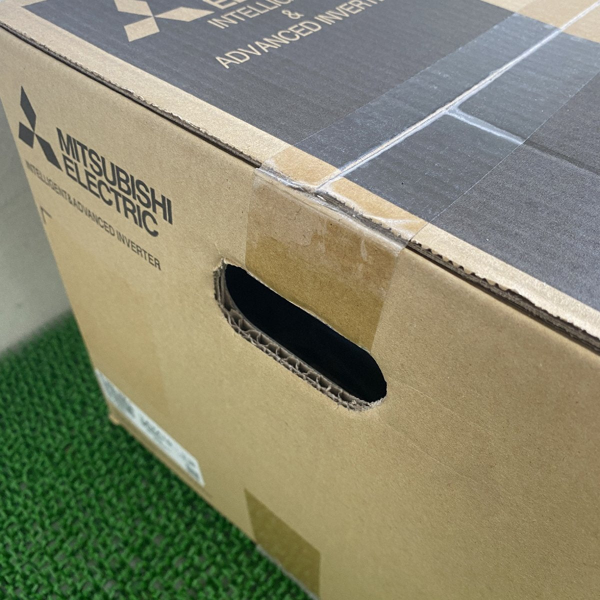Mitsubishi Electric FR-A820-18.5K-1 Inverter [r1201359094]