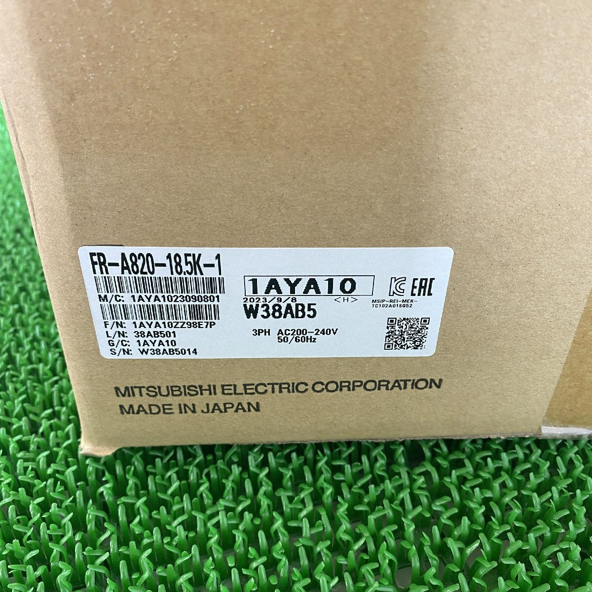 Mitsubishi Electric FR-A820-18.5K-1 Inverter [r1201359094]