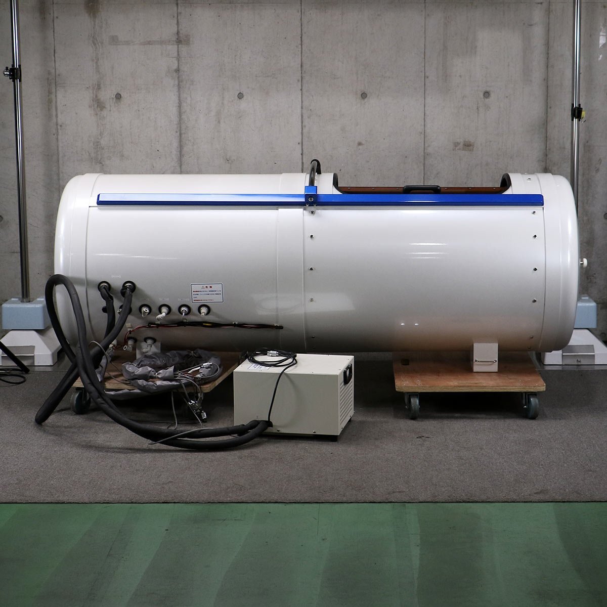 Japan Light Service HBA Space 75H Hyperbaric Oxygen Capsule Hard Type [c1201633867]