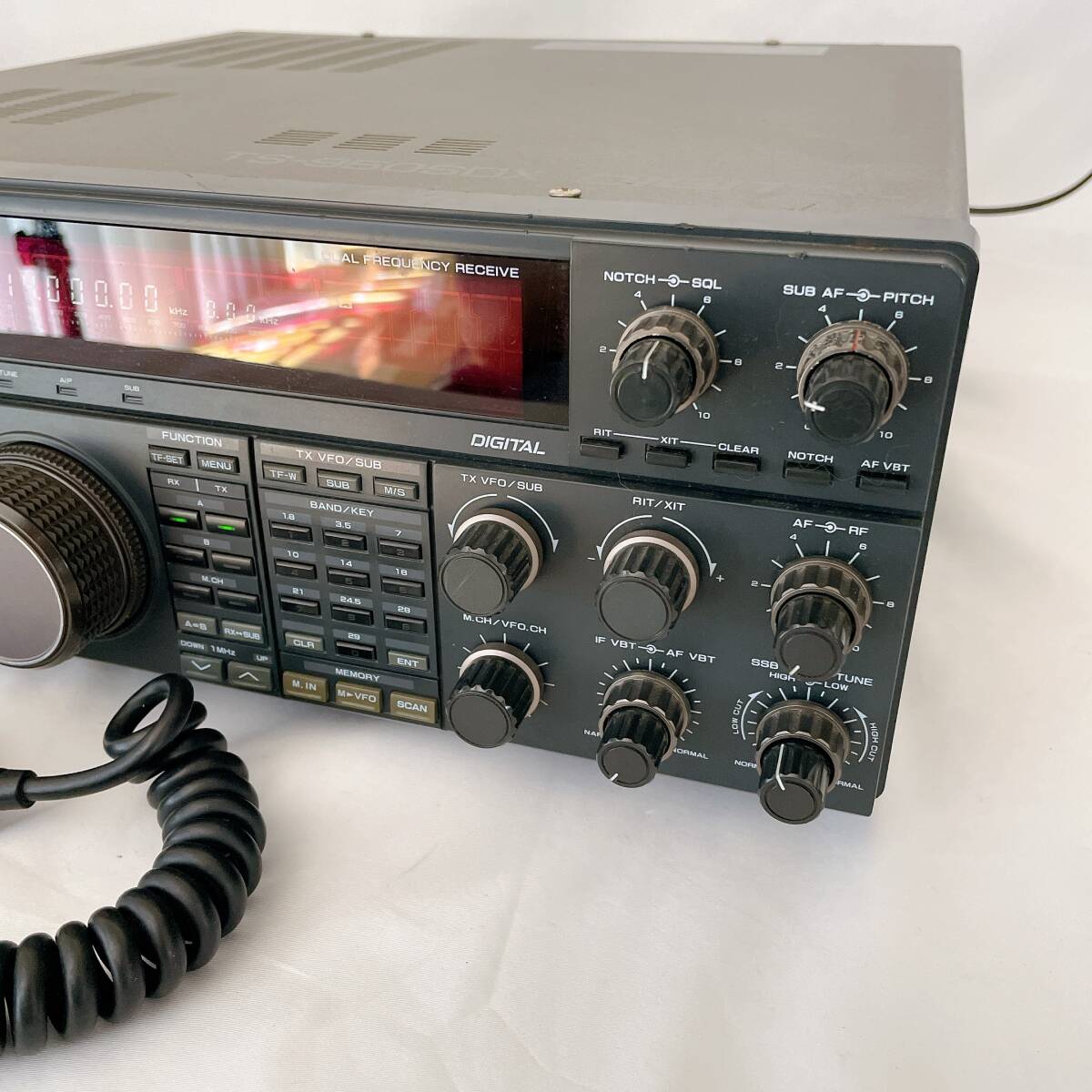 Kenwood TS-950SDX HF/50MHz All Mode Transceiver Radio with Microphone [q1202112067]