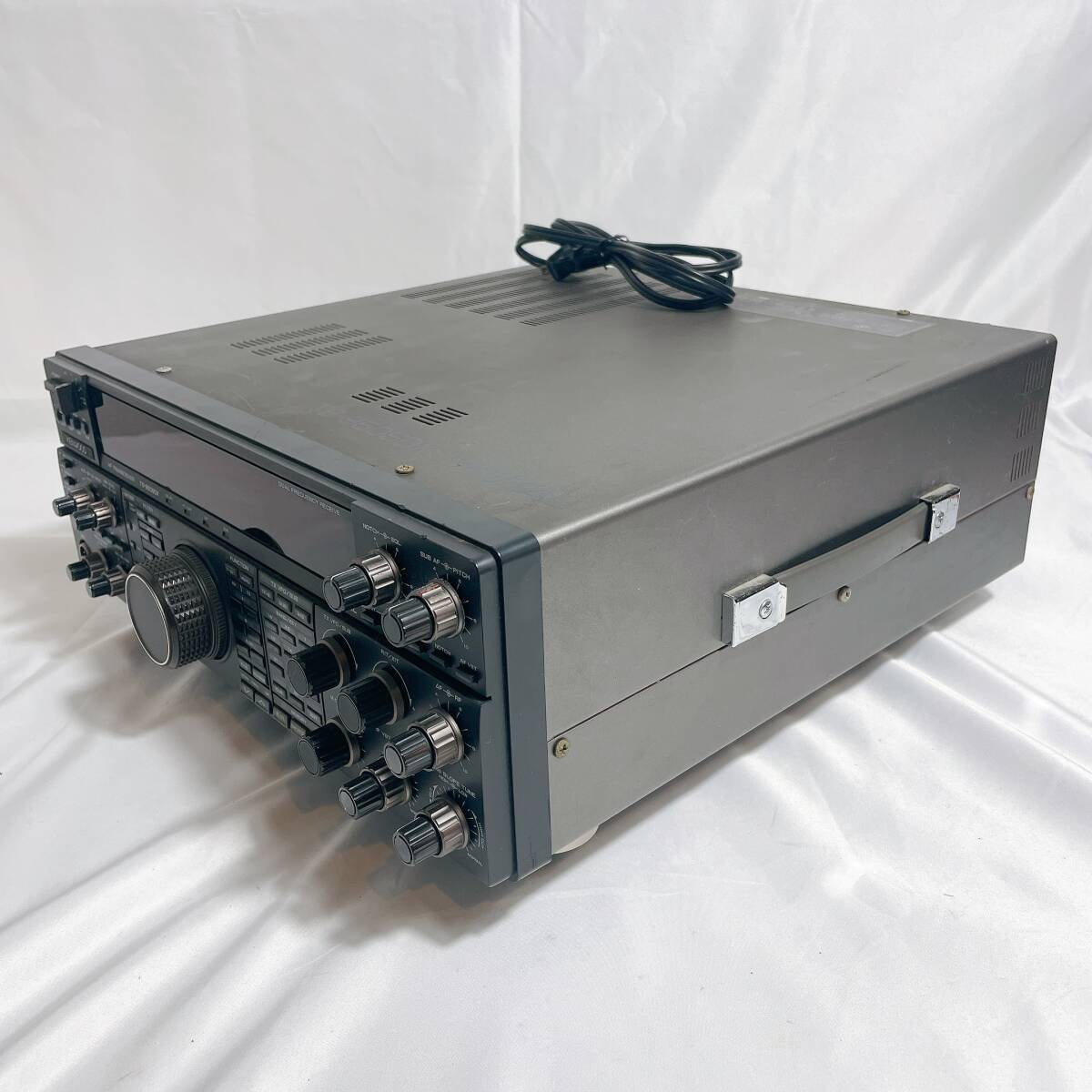 Kenwood TS-950SDX HF/50MHz All Mode Transceiver Radio with Microphone [q1202112067]