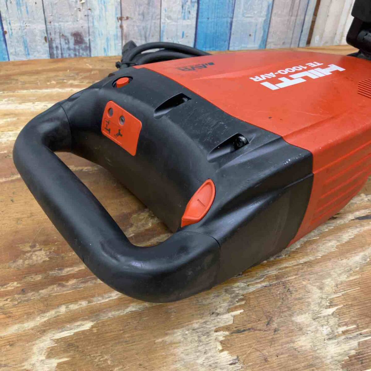 Hilti TE1000-AVR Chiseling Machine [r1205197116]