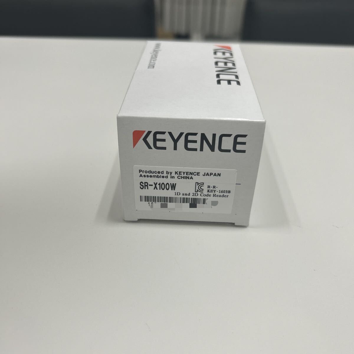 Keyence SR-X100W High Performance Small Code Reader [1205539820]