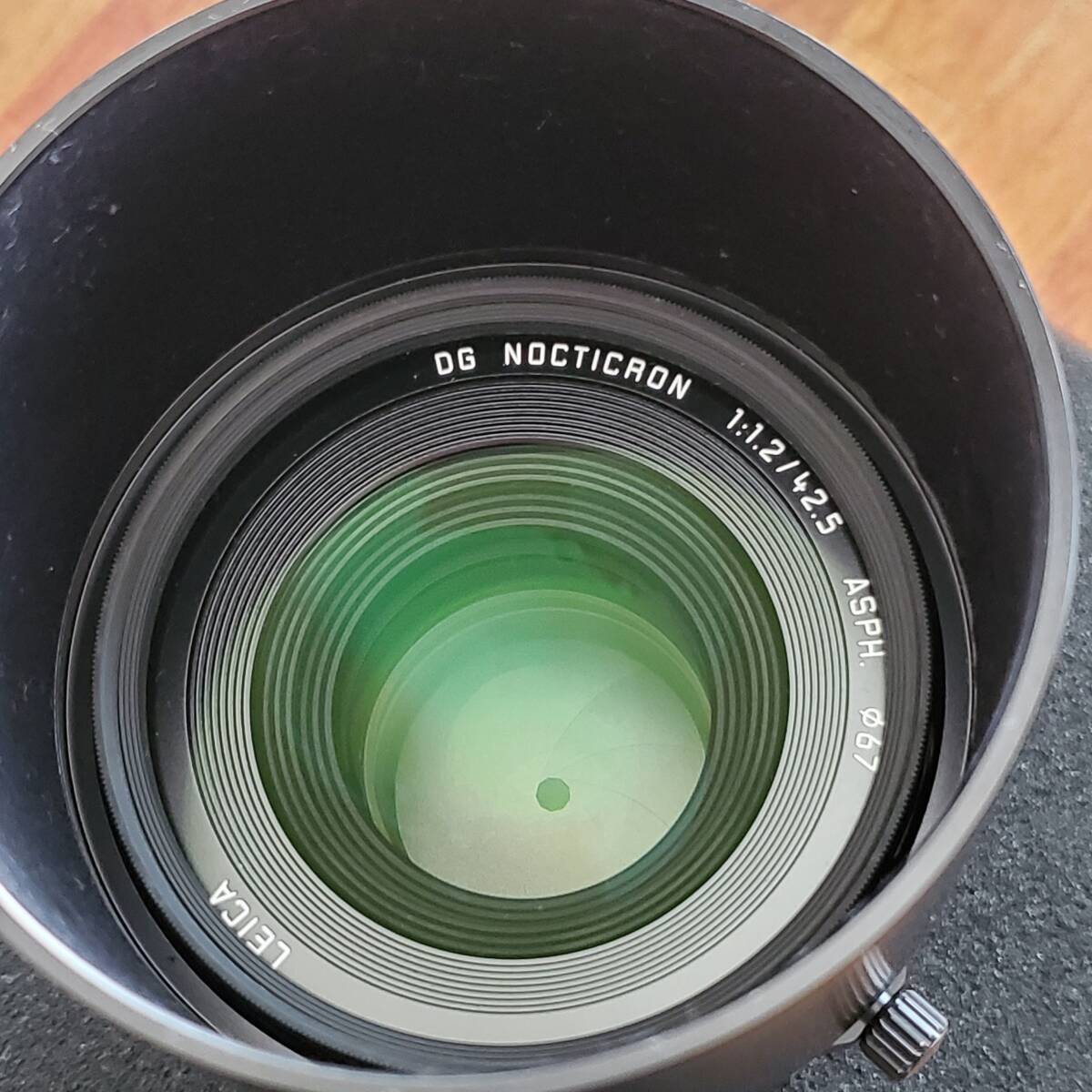 Panasonic LEICA DG NOCTICRON 1:1.2/42.5 Lens [u1206127955]