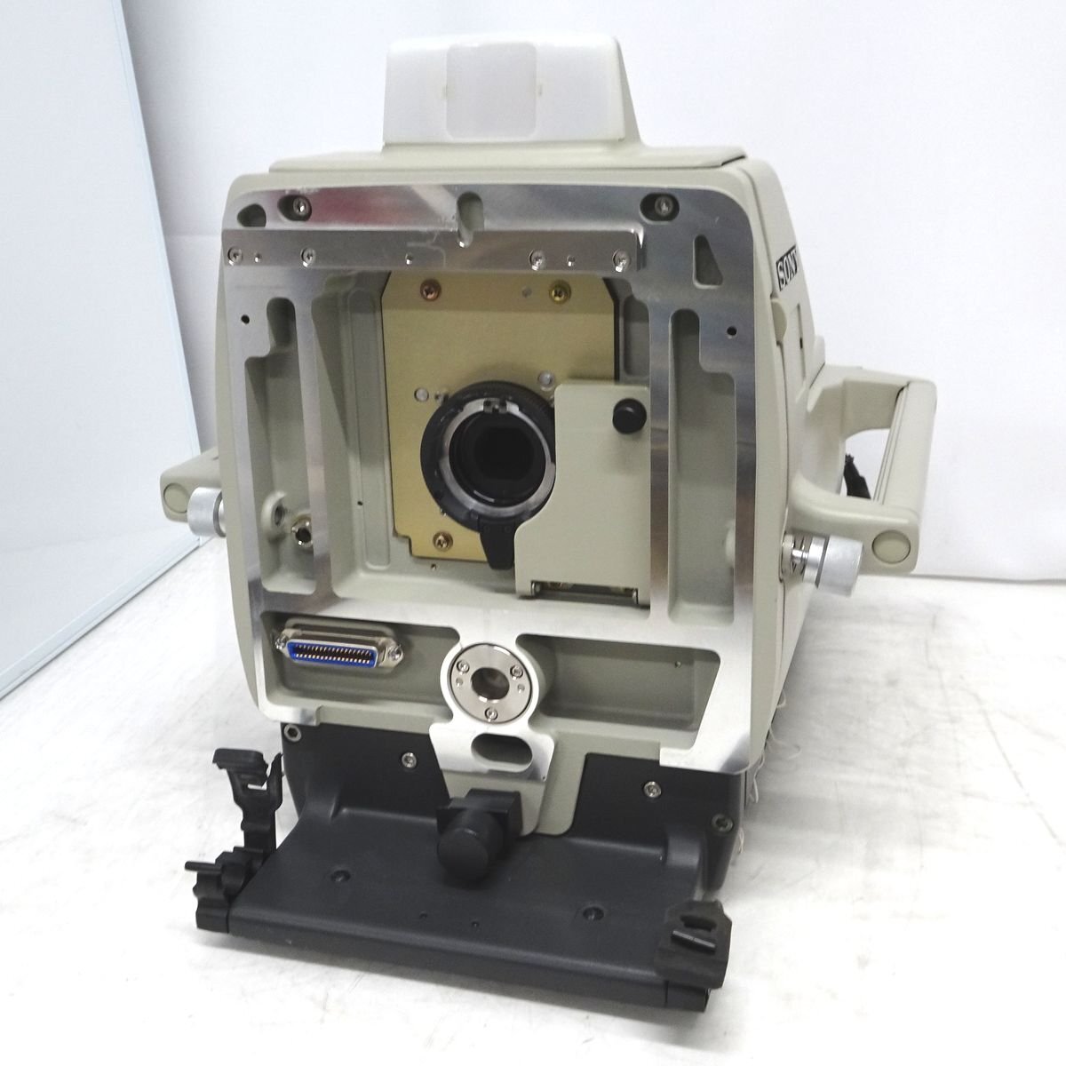 SONY HDC-900 HDCU-900 CCD Color Video Camera Control Unit [v1206175966]