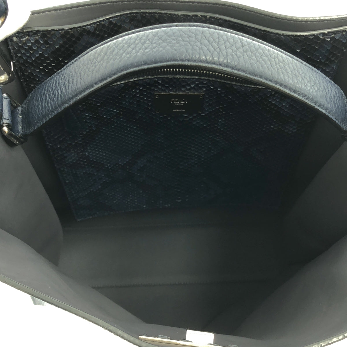 Fendi 2Way Peekaboo X-Light Fit Tote Bag Navy [x1206665475]