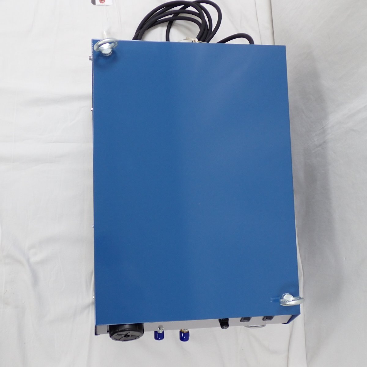 DAIHEN PU-701 Water Tank Cooling Water Circulation Device for TIG MIG Welding with Outer Box and Instruction Manual [r1206814536]