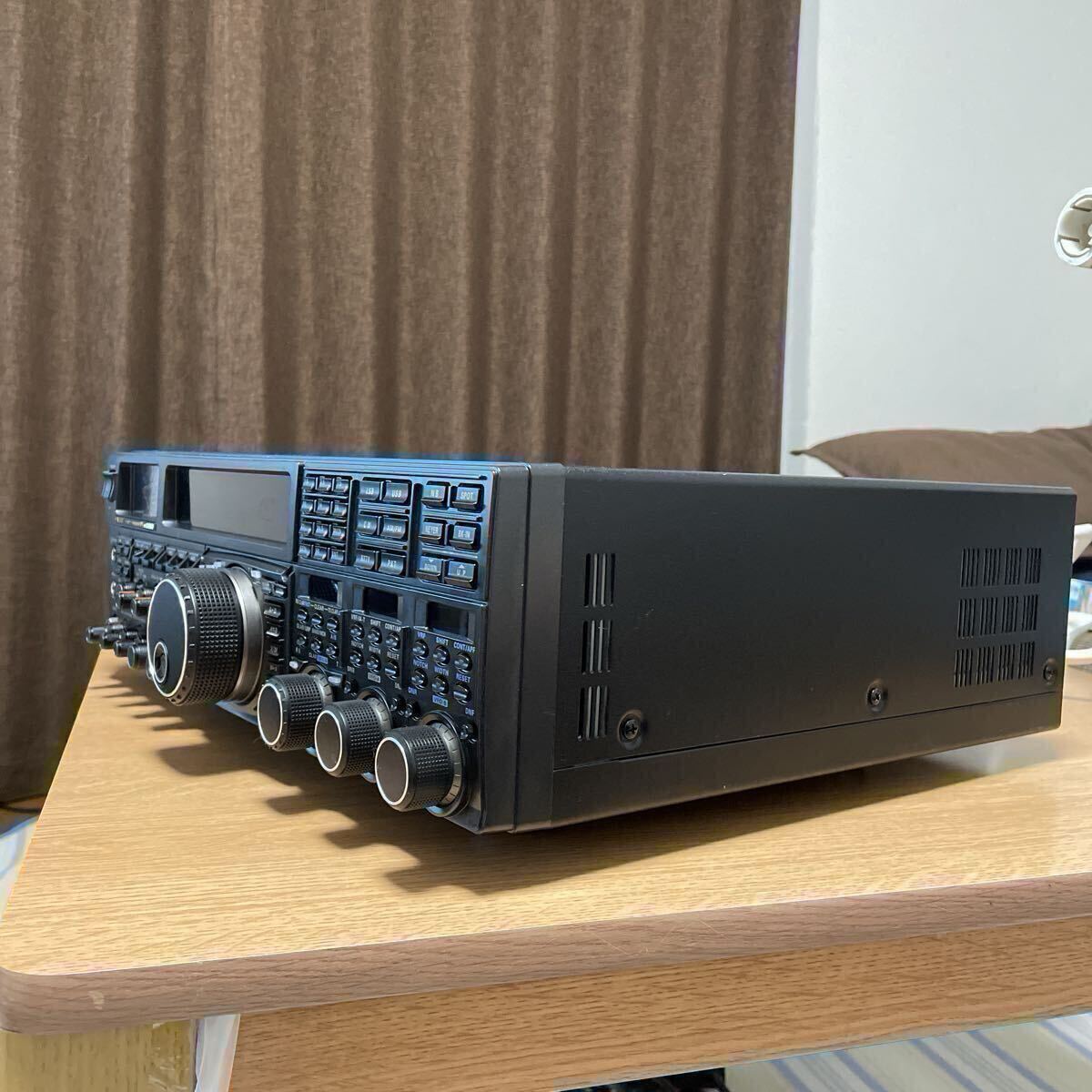 Yaesu FTDX5000MP Limited Transceiver [v1207448167]