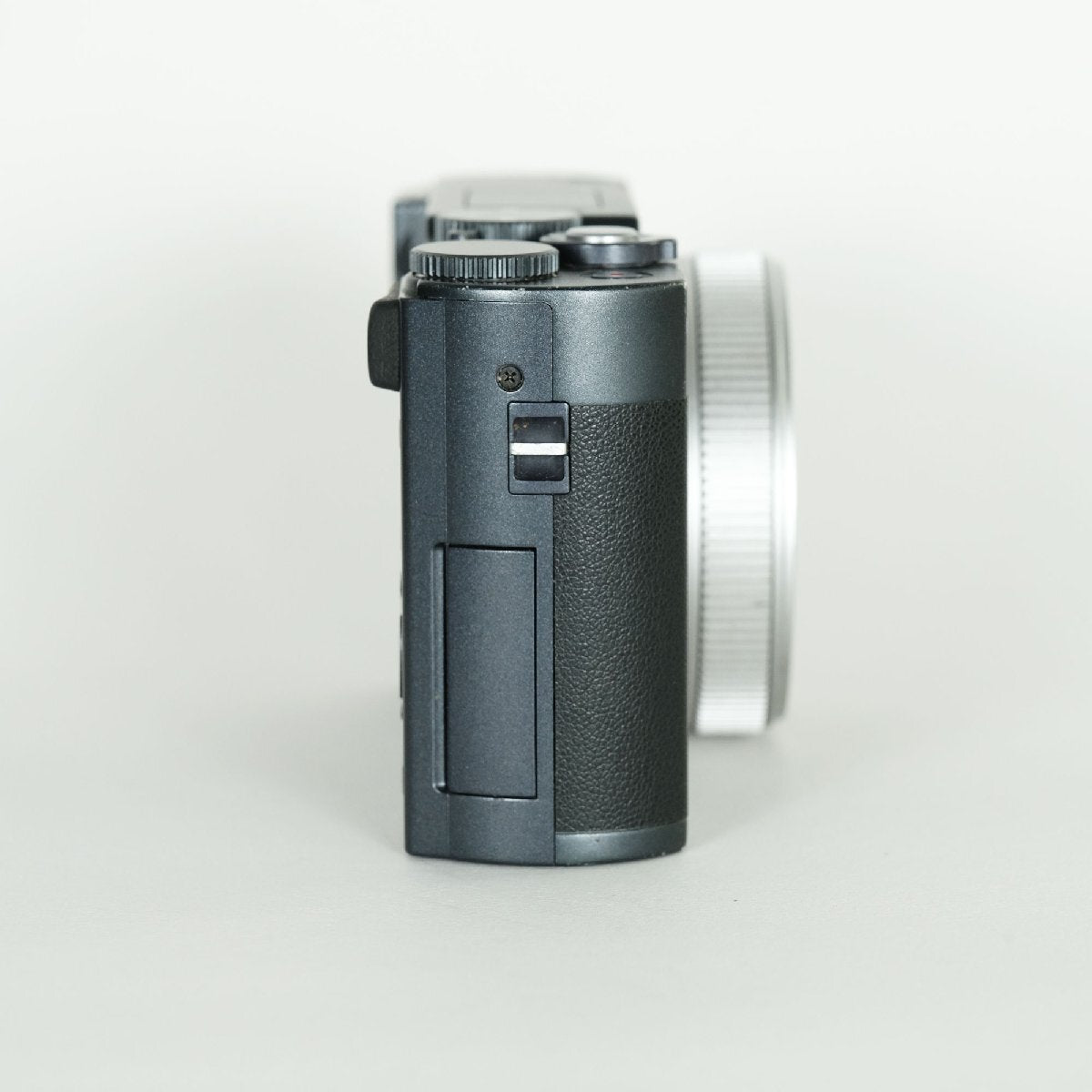 LEICA C-LUX Compact Digital Camera Midnight Blue [x1207546838]