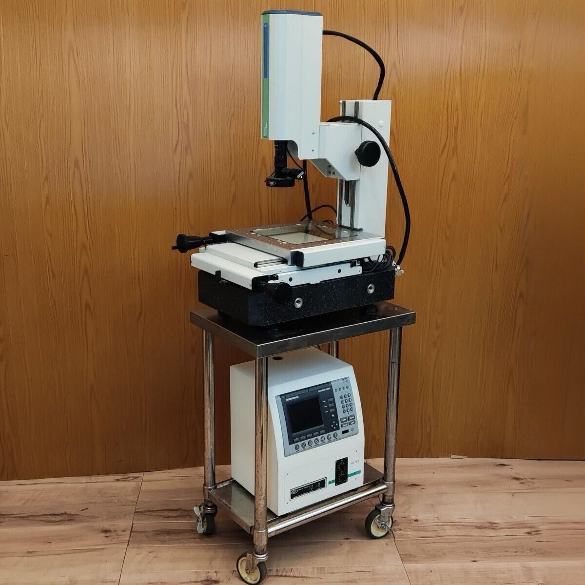 Chien Wei CW-2020N 2D Video Measuring Machine with Heidenhain ND1202 Quadra-Chek [e1208286316]