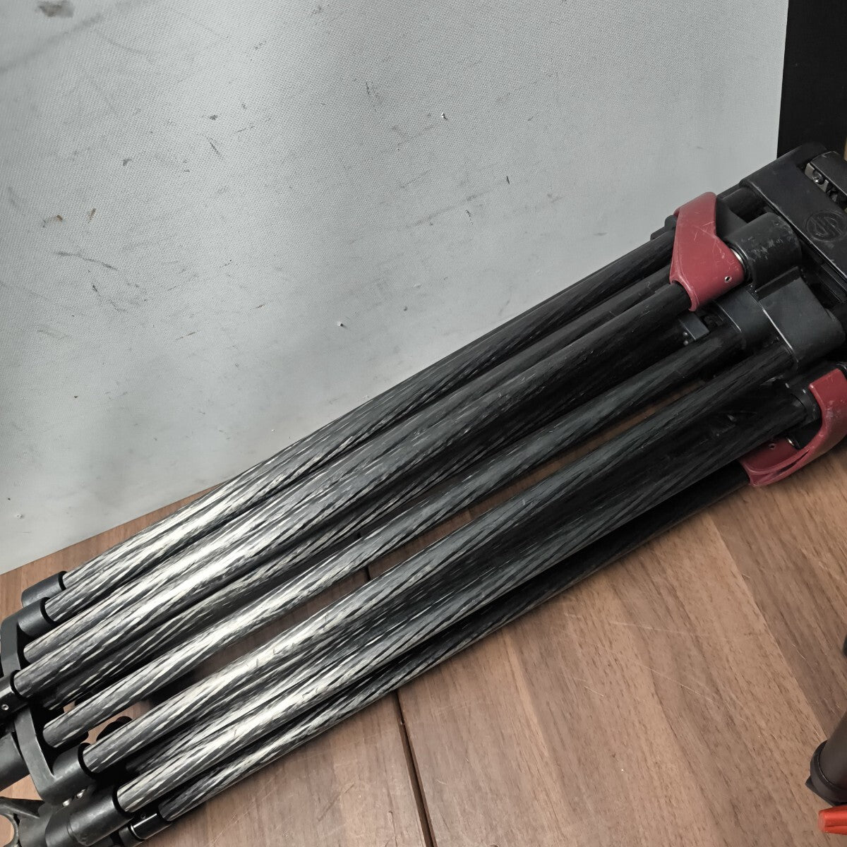 Sachtler Carbon Fiber Tripod 100mm with Mid-Level Spreader Set [q1208826758]