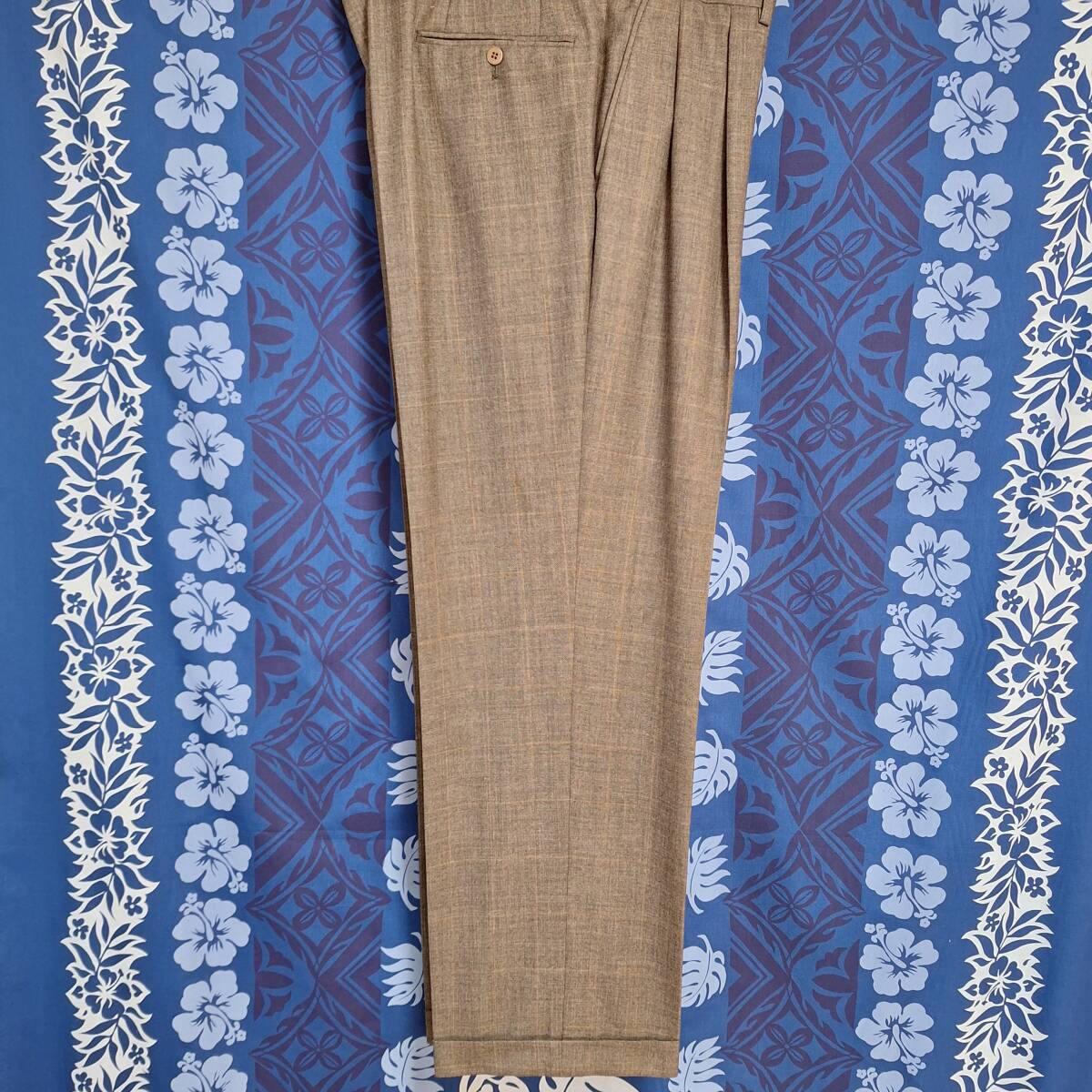 Brioni Suit Italian Size 42 International Size 52R 100% Wool Dark Brown [l1209561958]
