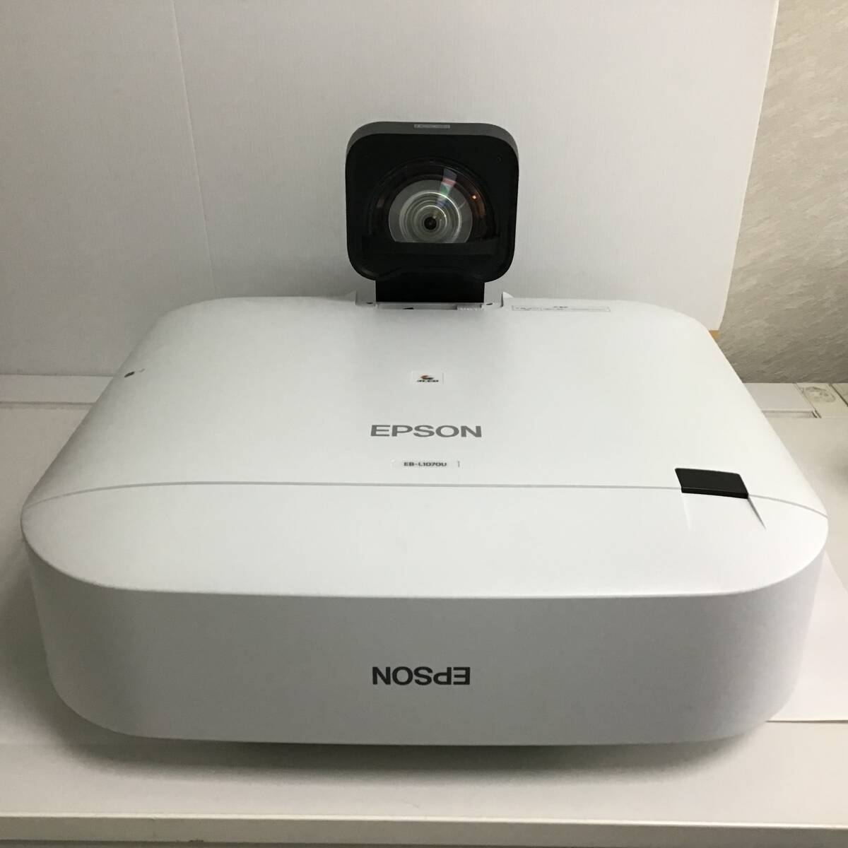 Epson EB-L1070U Business Projector with ELPLX01 Ultra Short Throw Lens [v1209617418]