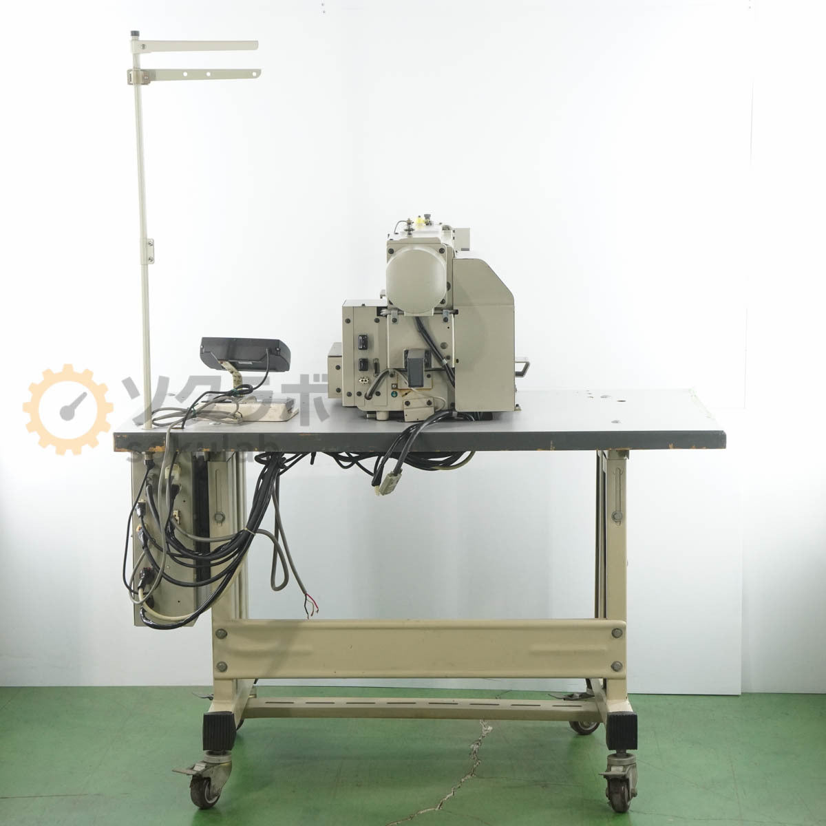 Mitsubishi PLK-G1010 Commercial Sewing Machine Three-Phase 200V JUKI 07580-0002 [s1210079830]