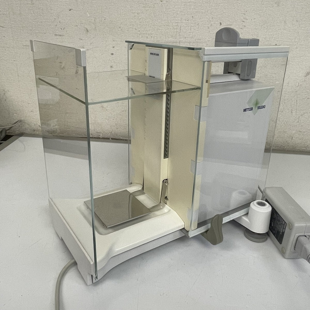 METTLER TOLEDO Electronic Balance Microbalance [g1211020048]