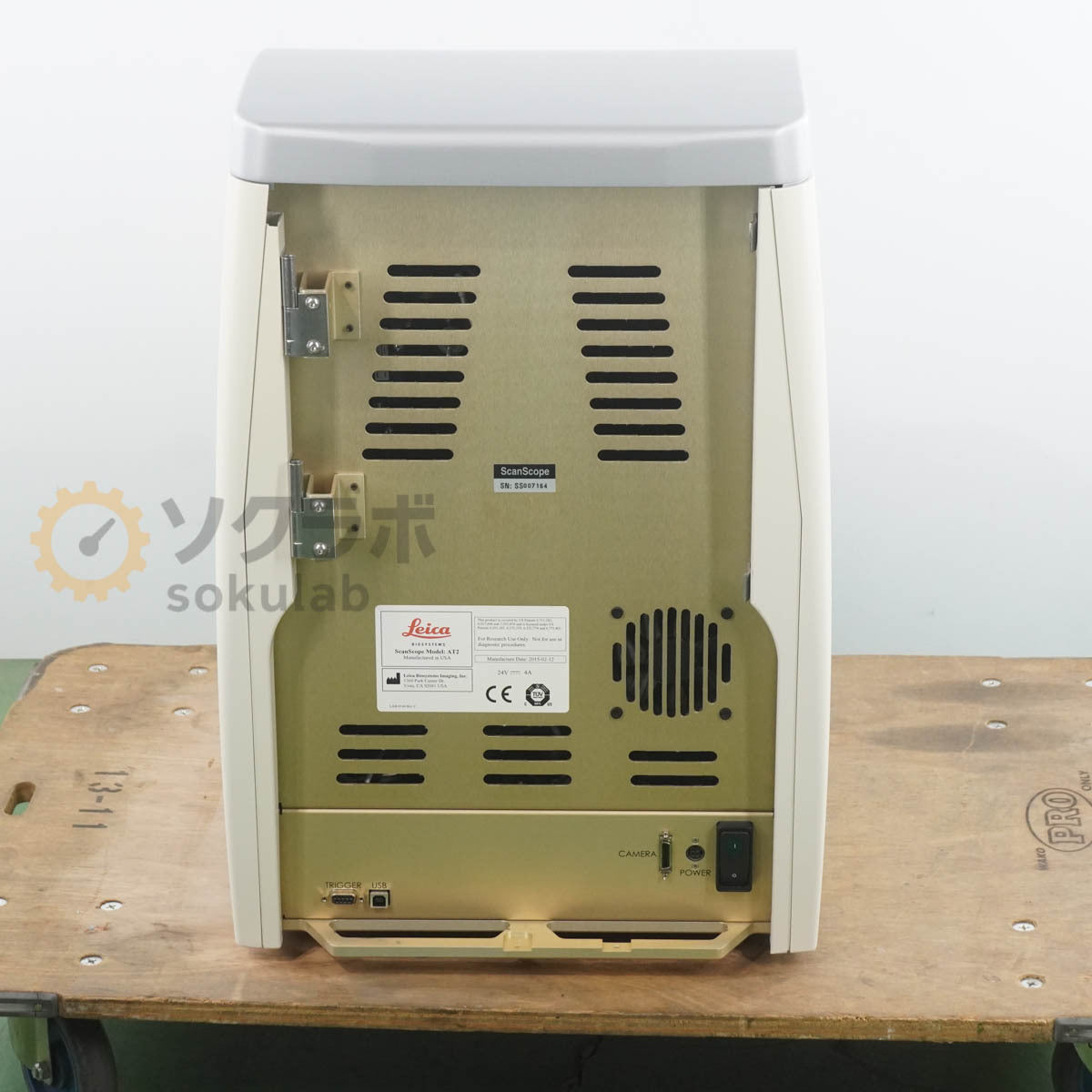 Leica APERIO AT2 Digital Pathology Scanner 20X/0.75 [q1211770661]