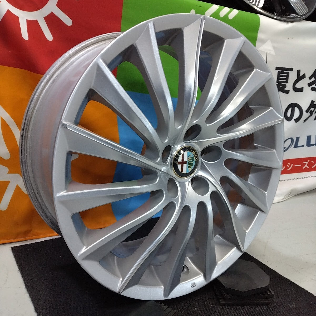 ALFAROMEO Giulietta Sportiva Genuine Studless Tires 225/40R18 Veloce QV Sprint [w1212157106]