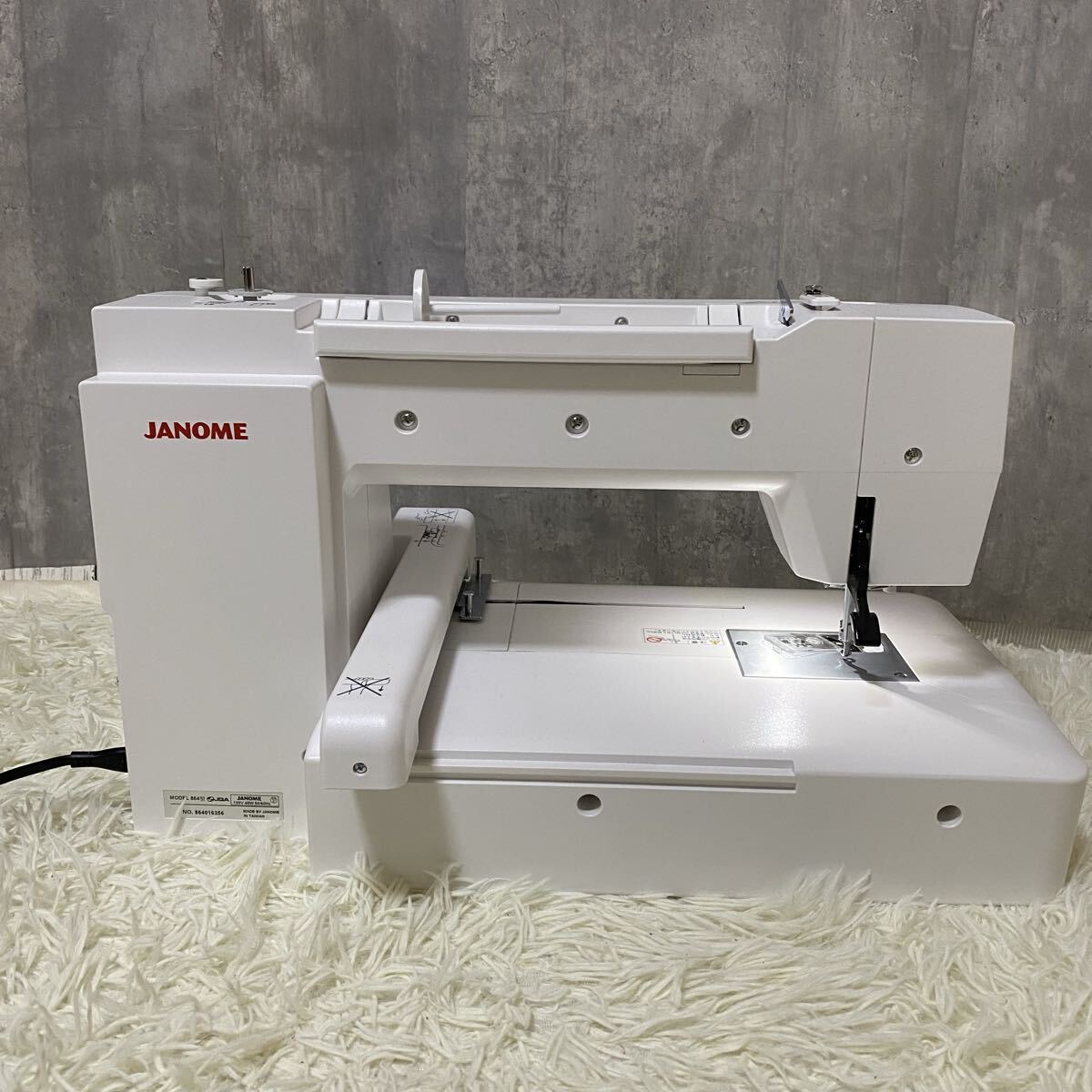JANOME Memory Craft 400E Embroidery Sewing Machine [x1212150844]
