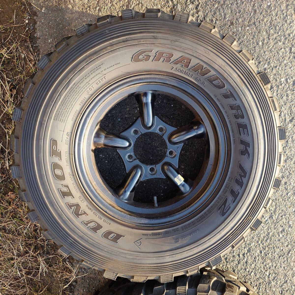 Collection limited set of 4 GRANDTREK MT2 7.50R16 J-TRAD 5.5J -25 JIMNY JB64 JB74 JB23 JA11 Jimny Tire Wheel Lift Up Cross Country [s1212182317]
