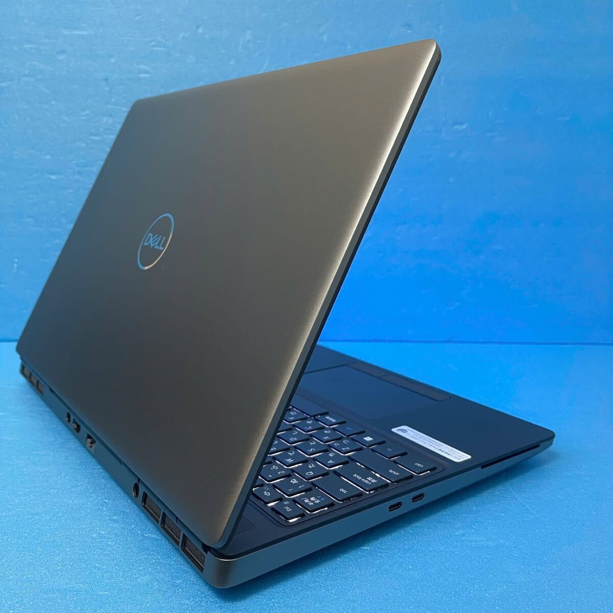 Dell Precision 7560 Xeon W-11855M Laptop 32GB RAM 512GB SSD NVIDIA Quadro T1200 [x1212224915]