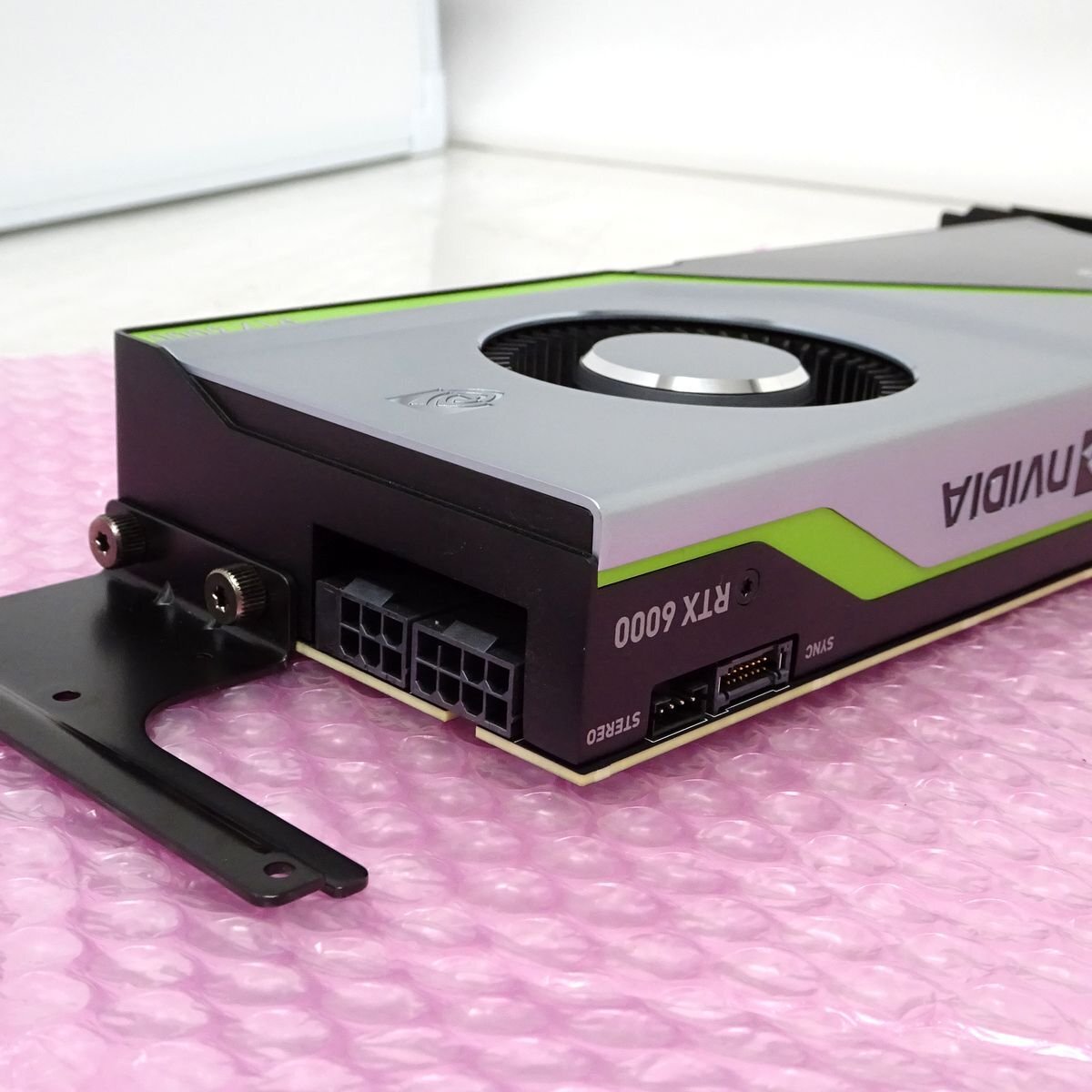 ELSA NVIDIA Quadro RTX 6000 Graphic Board GDDR6 24GB Display 4 Ports [w1212508228]