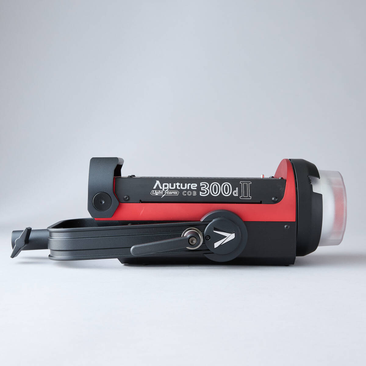 Aputure LS C300d II 350W LED Constant Light Video Light [d1212634007]