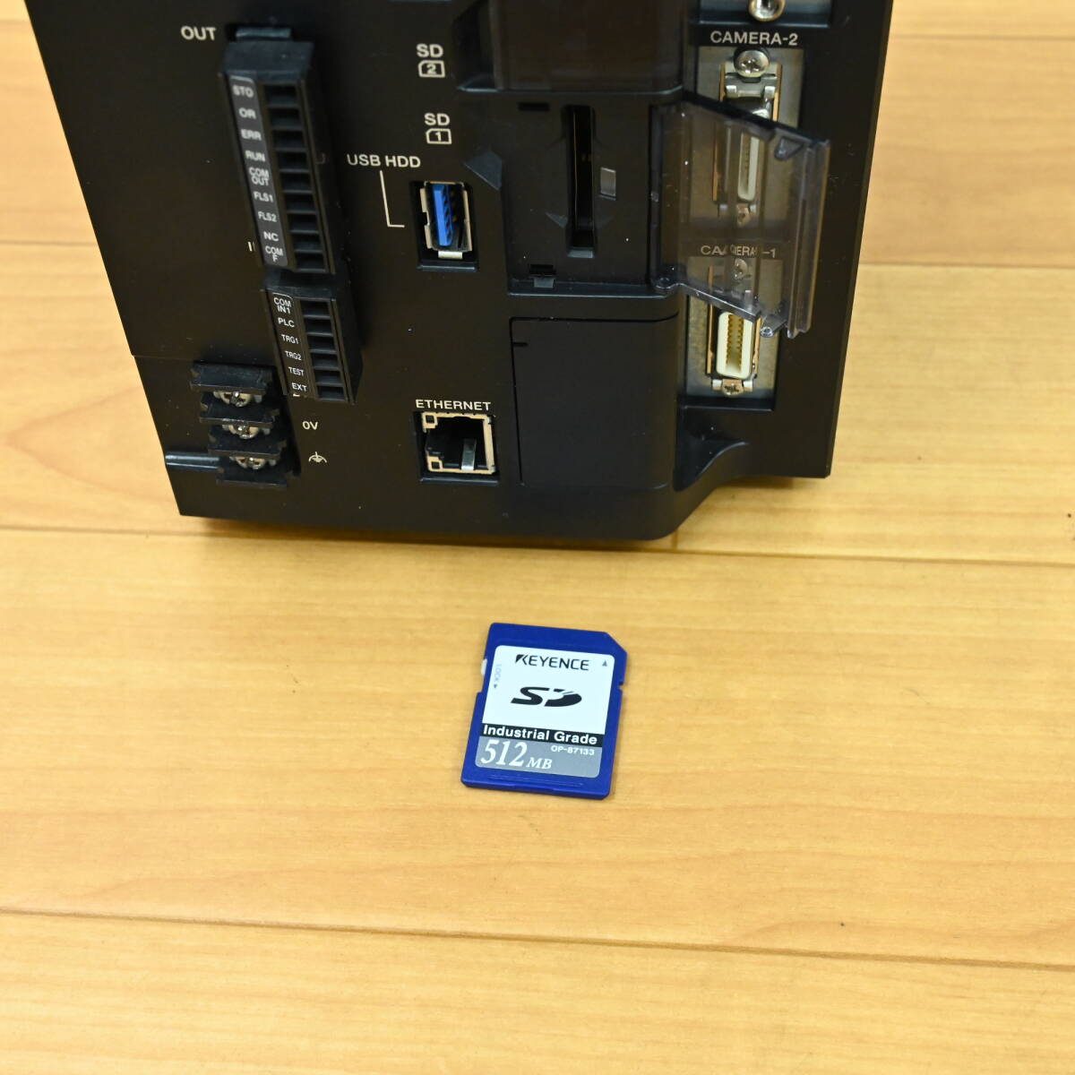 Keyence XG-X2200 Ver.3.5 Industrial Controller OP-87133 [n1213251030]