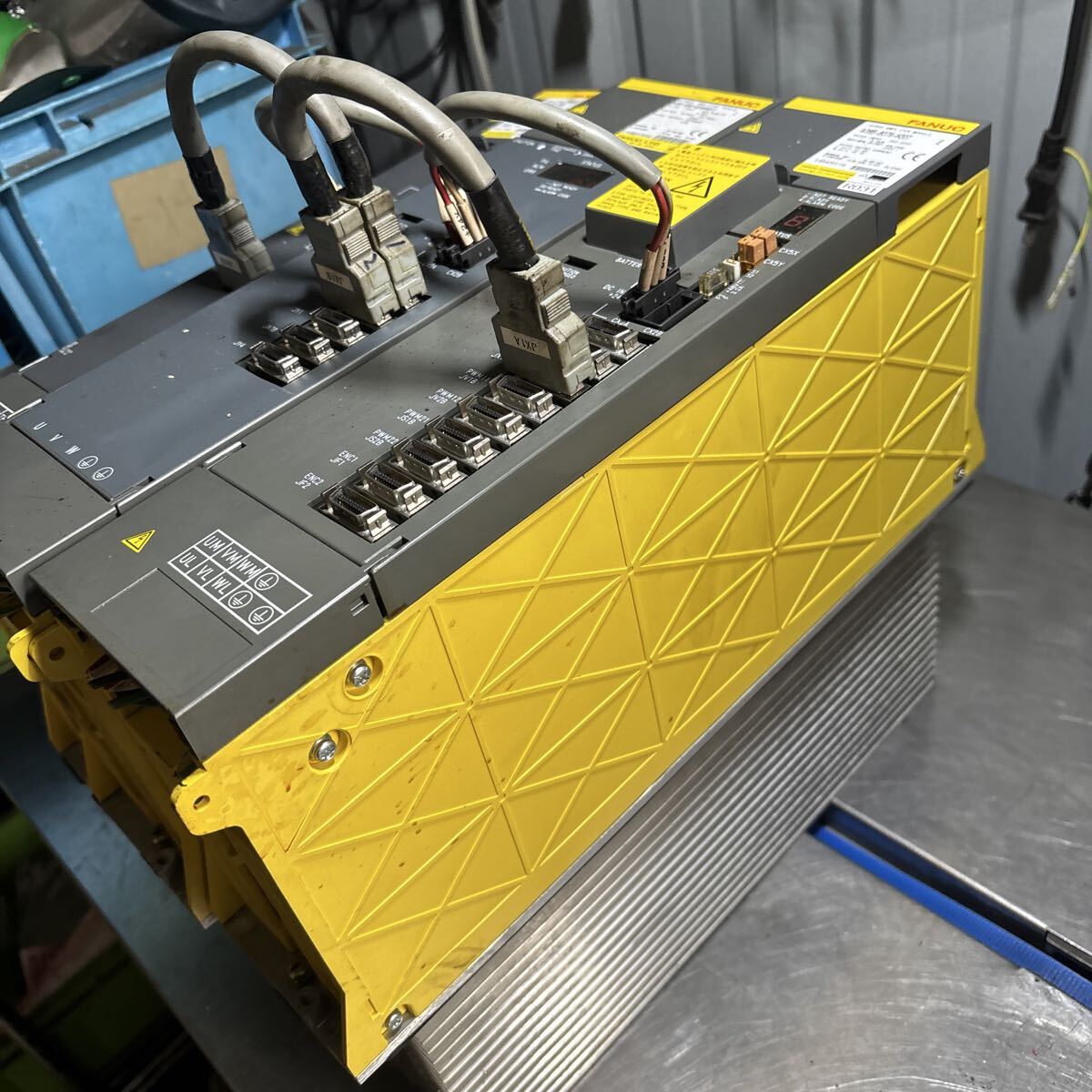 FANUC ff2018 Servo Amplifier 3 pcs (as-is) [q1213527902]