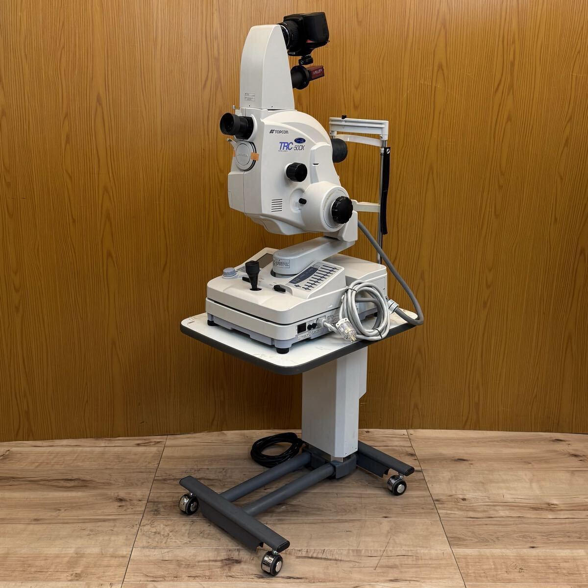 Topcon TRC-50DX Camera with TL-238D Relay Lens and Lift Table [q1213705416]