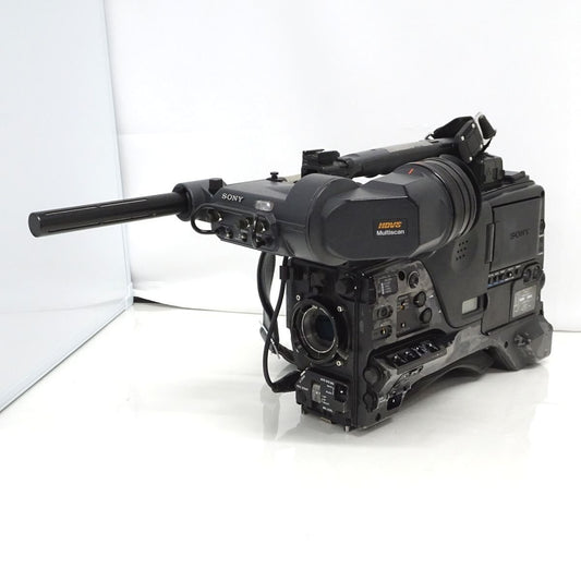 Sony PDW-700 XDCAM HD422 Broadcast Camcorder with Viewfinder and Microphone [b1215075056]