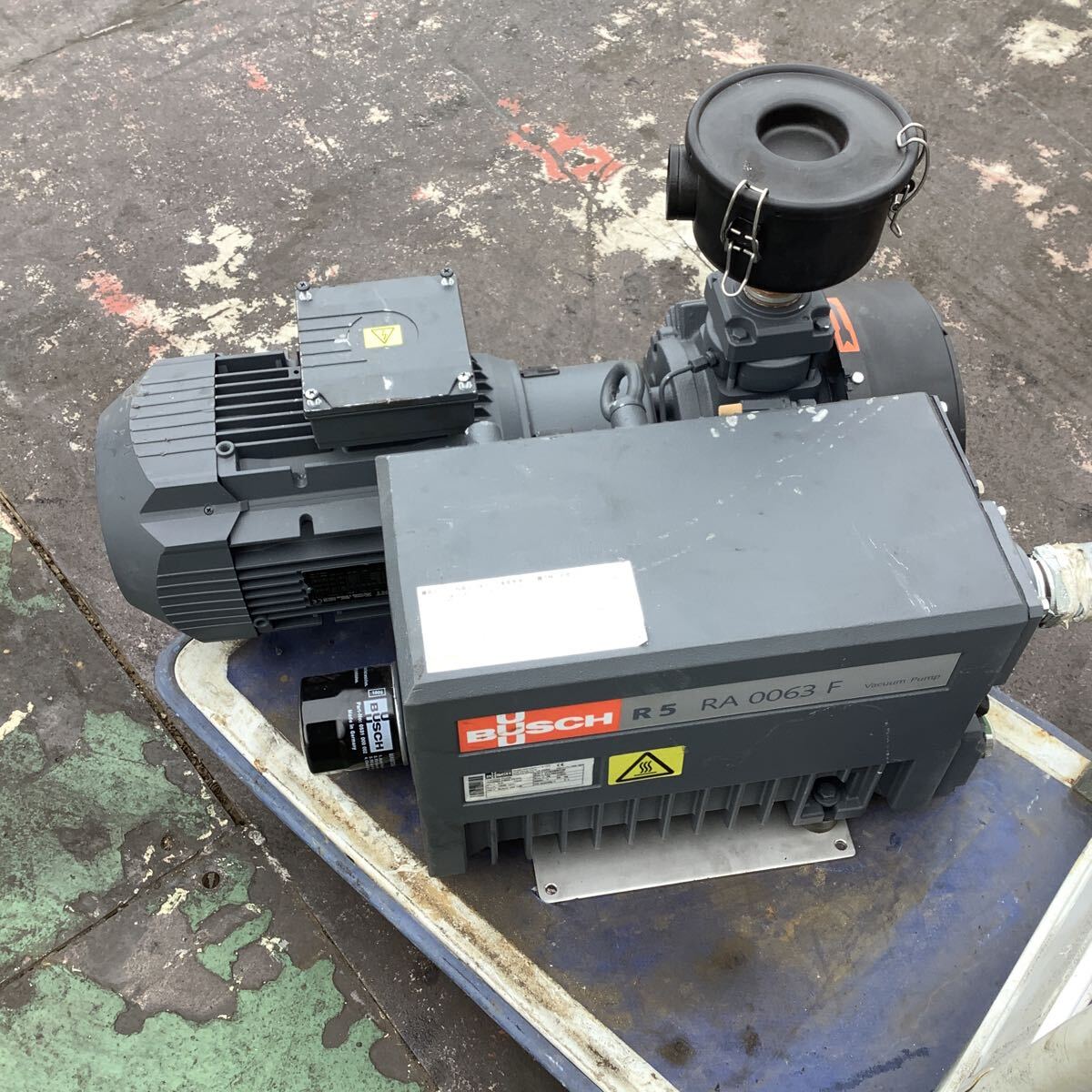 SUSCH R5 RA0063 Vacuum Pump 3-Phase 200V 60kg [1216638538]