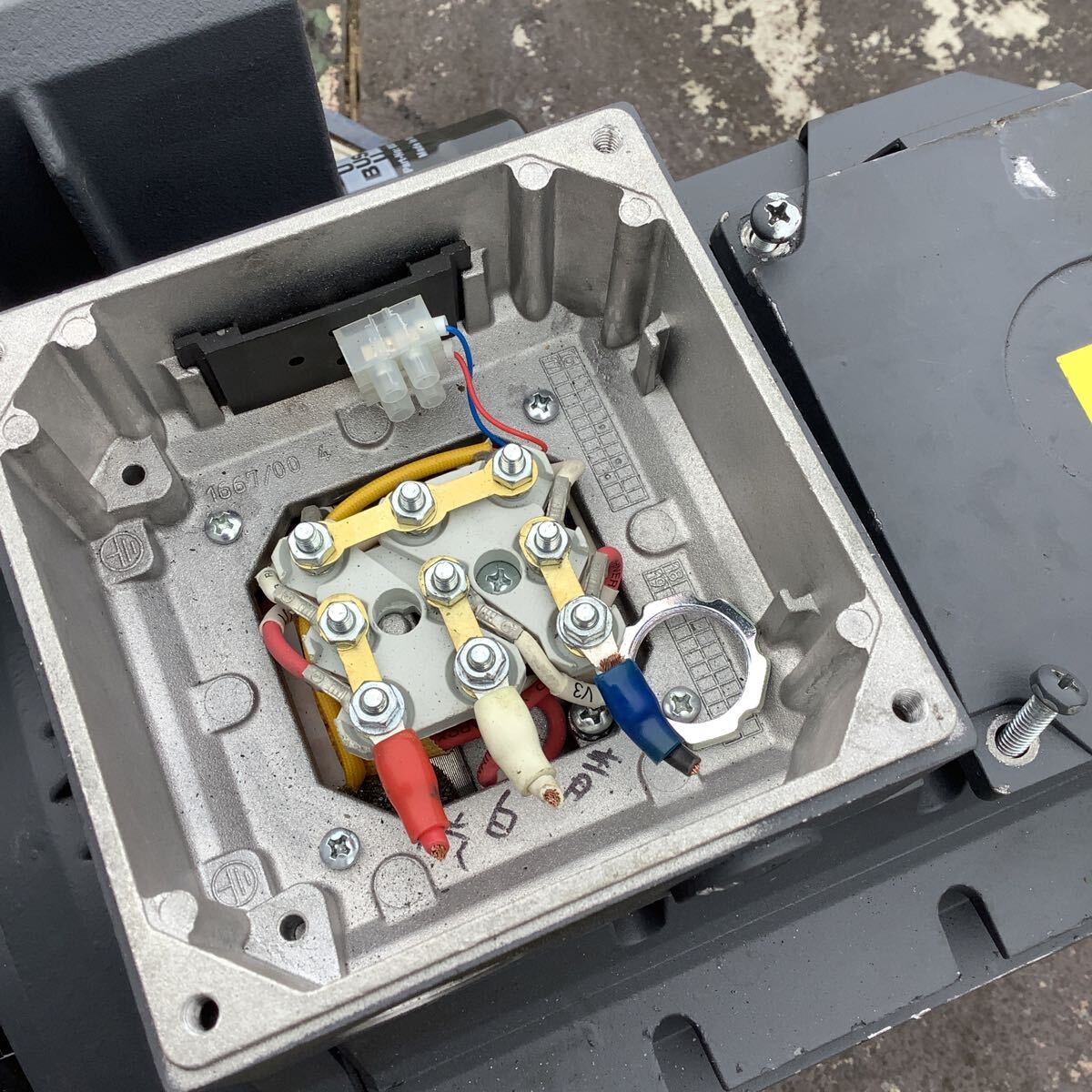 SUSCH R5 RA0063 Vacuum Pump 3-Phase 200V 60kg [1216638538]