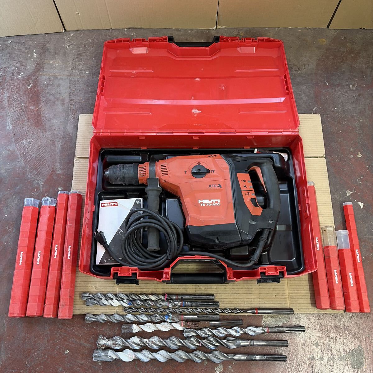 HILTI TE70-ATC/AVR Rotary Hammer Drill Electric Hammer [1216875283]