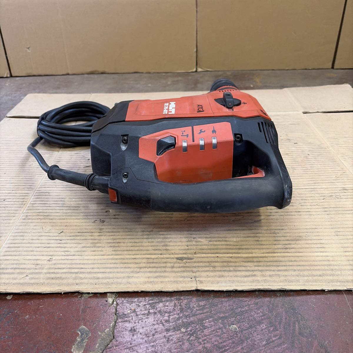 HILTI TE70-ATC/AVR Rotary Hammer Drill Electric Hammer [1216875283]