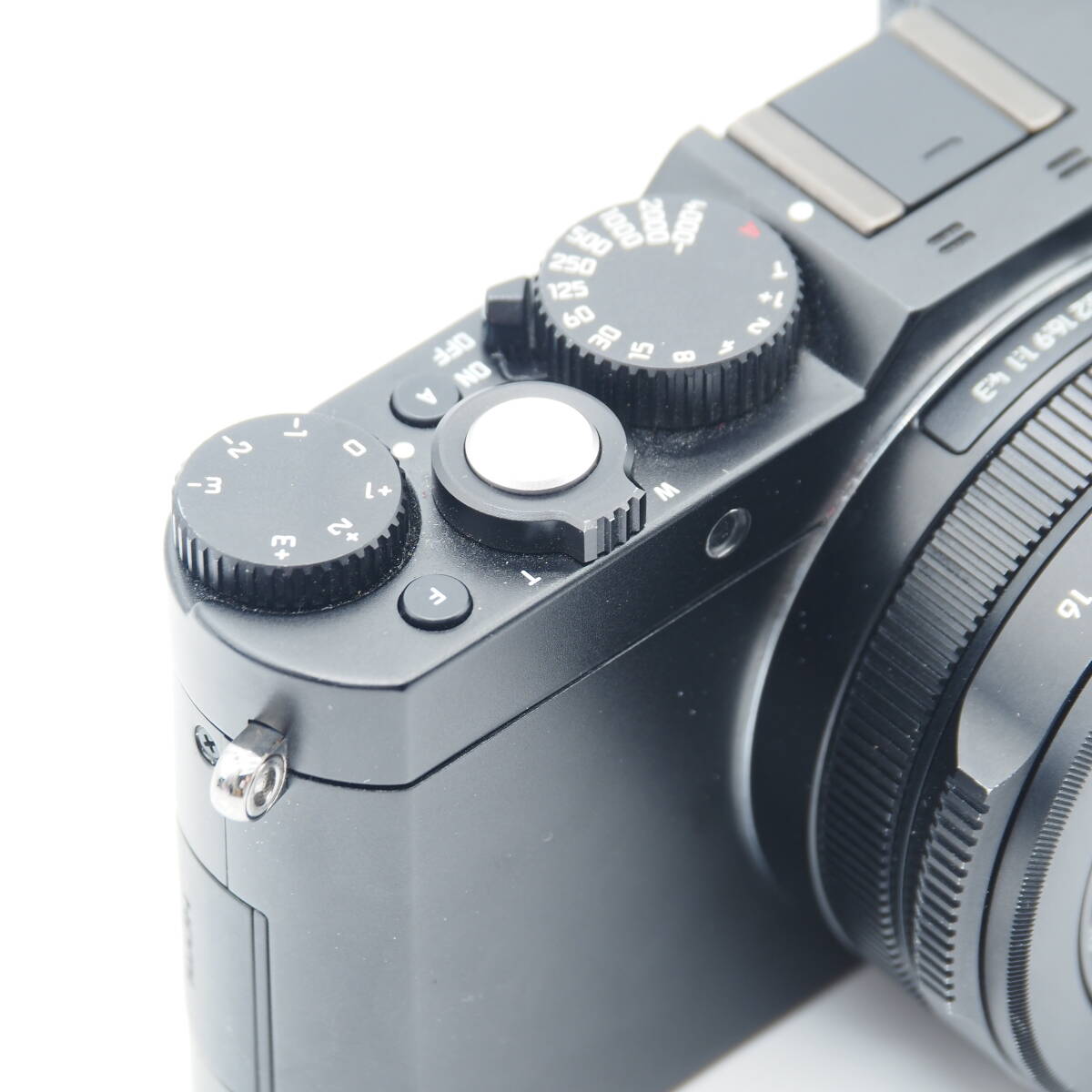 Leica D-LUX Typ 109 Digital Camera 12.8MP 3.1x Optical Zoom Black [f1217122626]