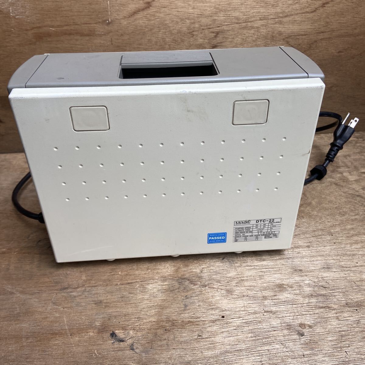 ULVAC DTC-22 Diaphragm Type Dry Vacuum Pump [o1217564753]