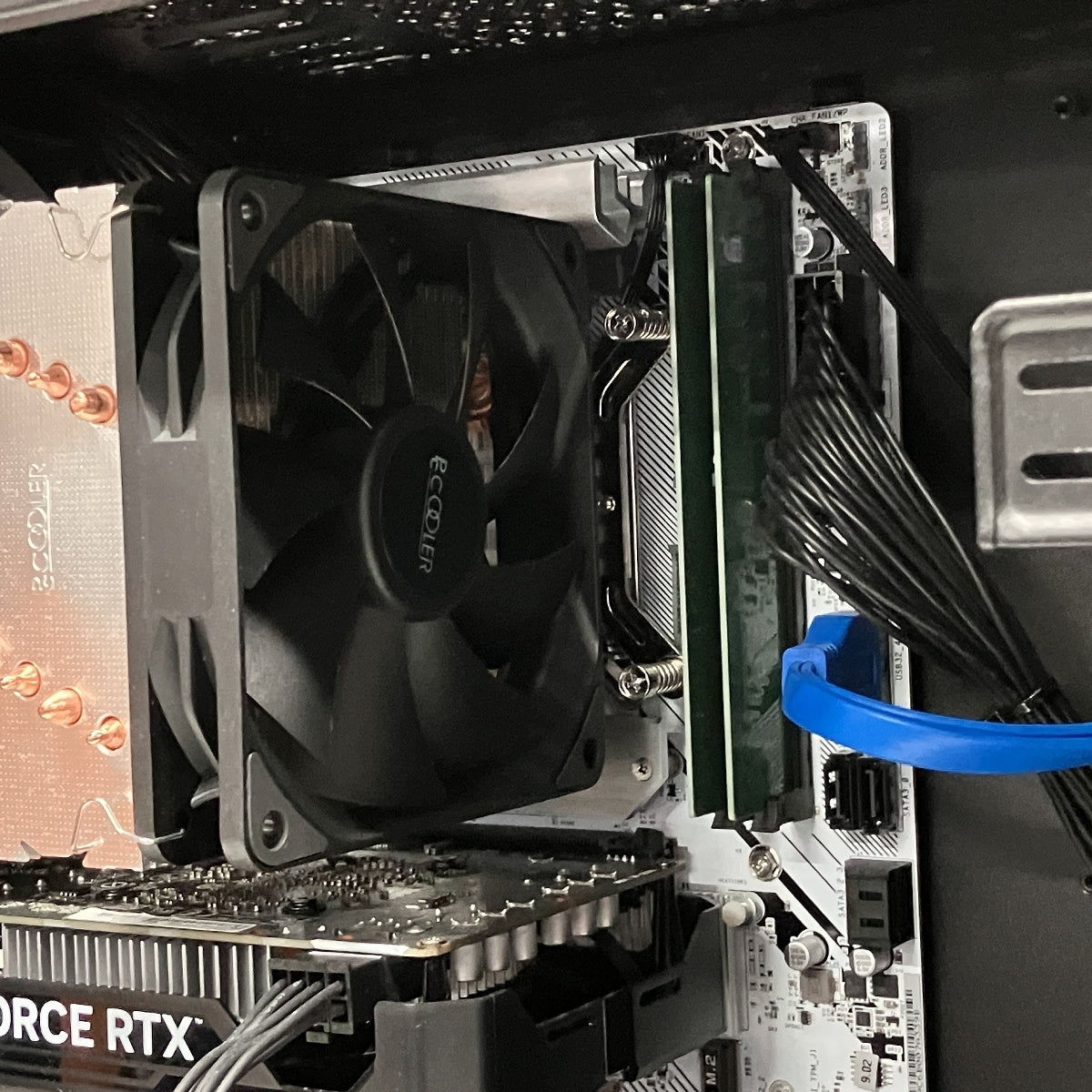 Thirdwave RM7C-R46 Desktop PC i7-14700F 16GB DDR5 1.0TB SSD NVIDIA GeForce RTX 4060 Windows 11 [m1217596568]