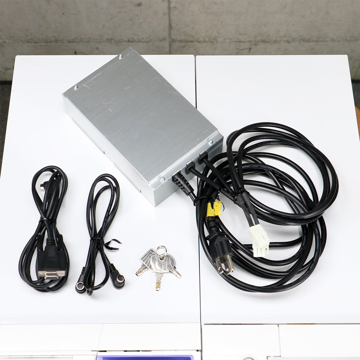 GLORY RT-300 Automatic Change Machine [1217794136]