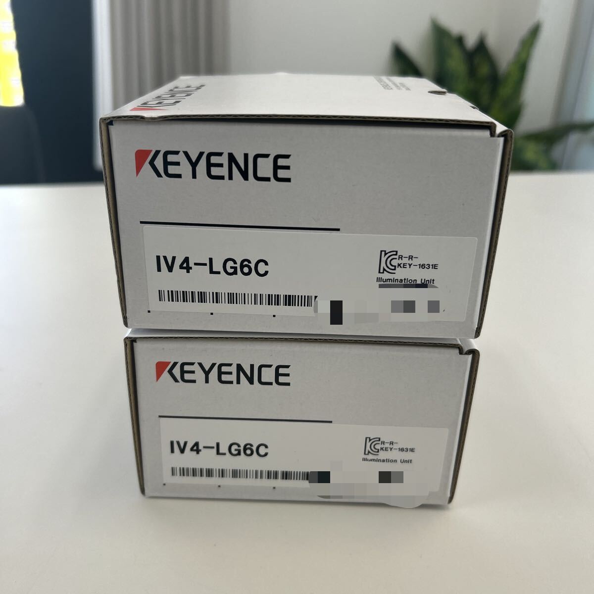 Keyence IV4-LG6C Lighting Unit [c1217931987]