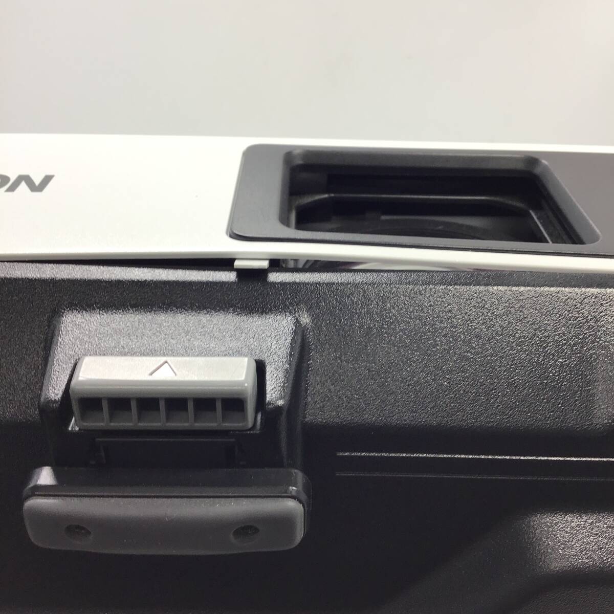 Epson EB-2265U Projector WUXGA 1920x1200 5500lm with Remote [d1218696657]
